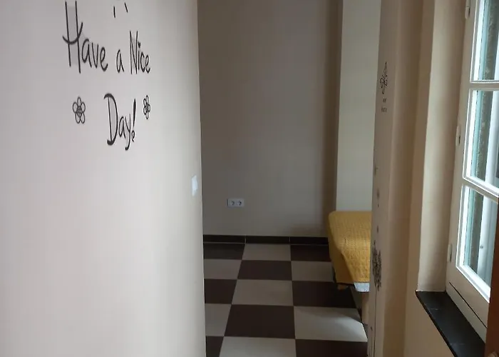 Luxor Doble, Gran Via Salamanque