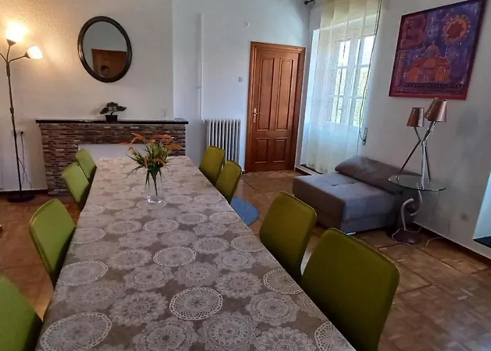 Luxor Doble, Gran Via Salamanque